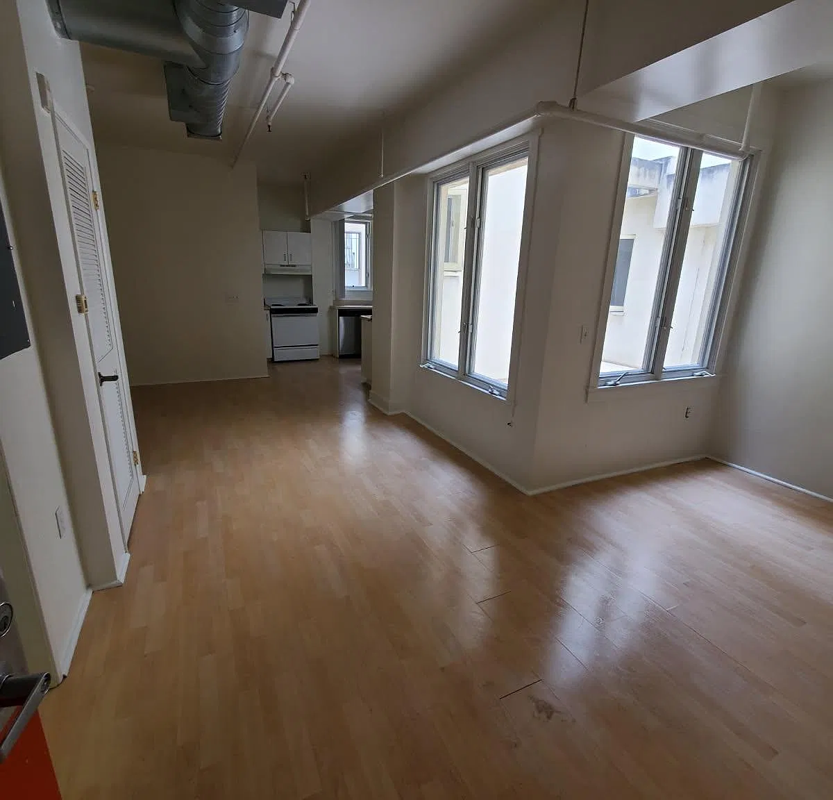 1 bed, 600 sqft, $1,985 — Photo 2