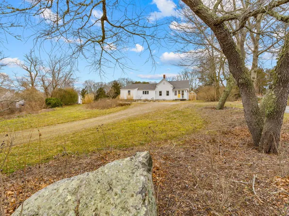200 Sesuit Neck Road, East Dennis, MA 02641