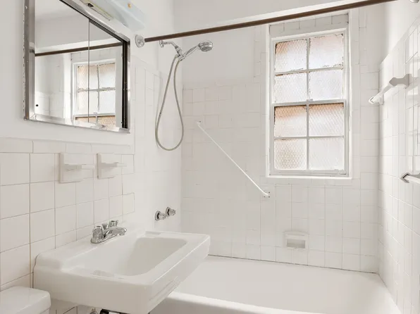 15 Charles Street image 10 of 10