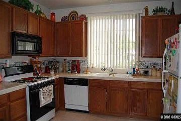 2nd image of 4241 Vanguard Dr