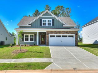 2044 Warbler Dr, Evans, GA 30809