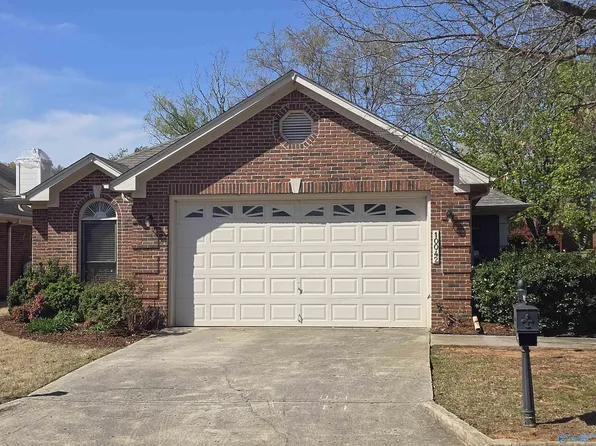 10042 Meredith Ln SE, Huntsville, AL 35803