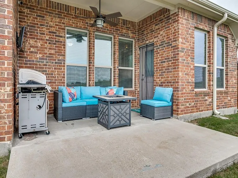 9108 Bronze Meadow Dr — Photo 21