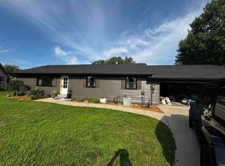 2502 Captains Ct, Rochester, IN 46975