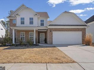669 Fairway Dr, Acworth, GA