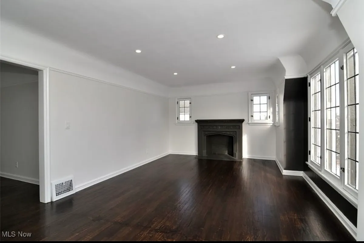 Building Photo - 3550 Daleford Rd #2