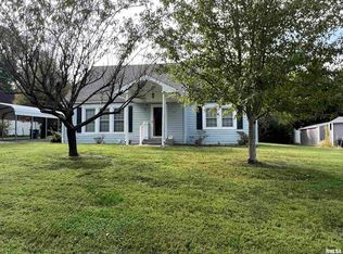 1303 Charles Ave, Carterville, IL 62918
