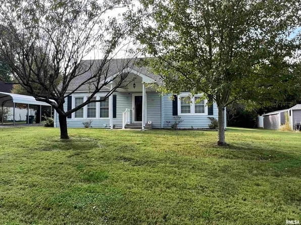 1303 Charles Ave, Carterville, IL 62918