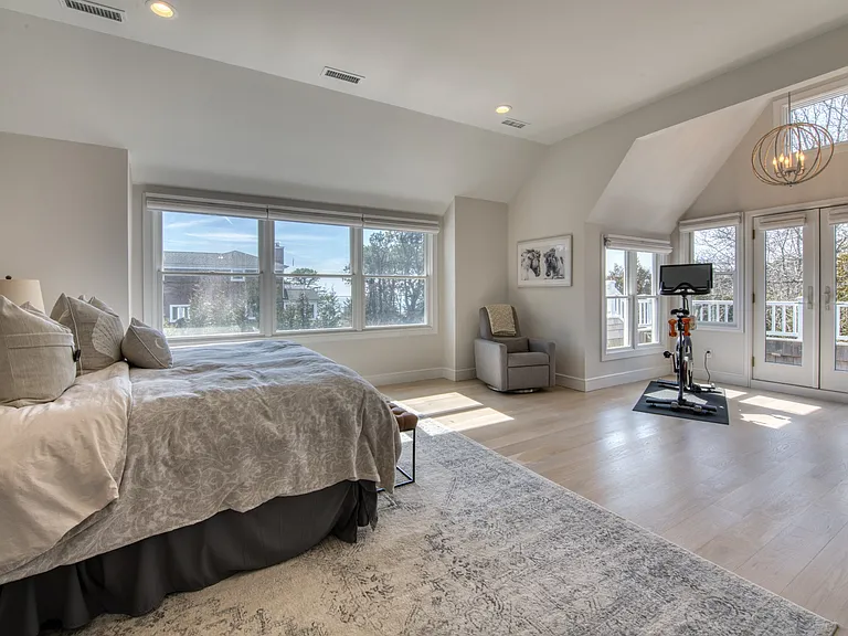 14 Cedar Dr — Photo 9