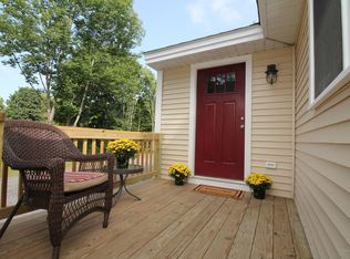 21 Forest St, Saco, ME 04072
