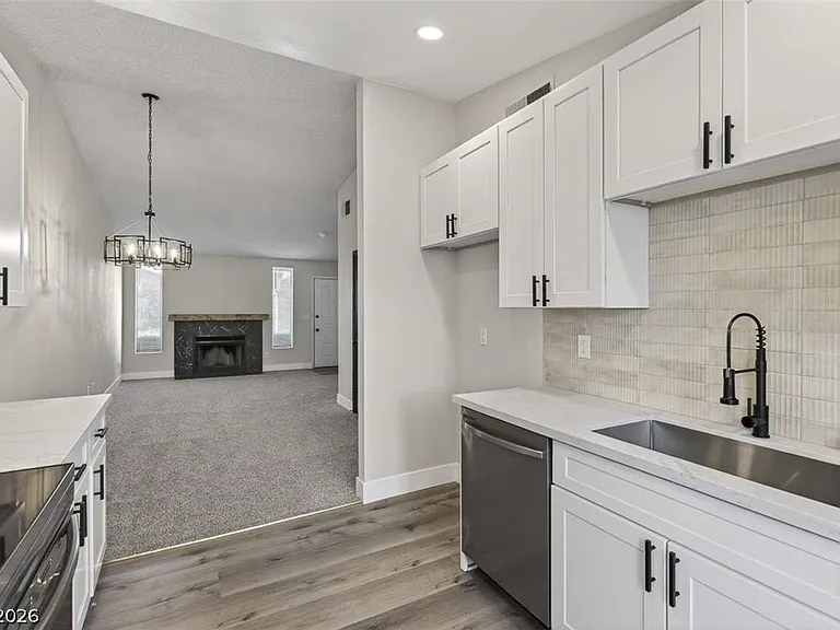 6529 Pinon Pine Way — Photo 5
