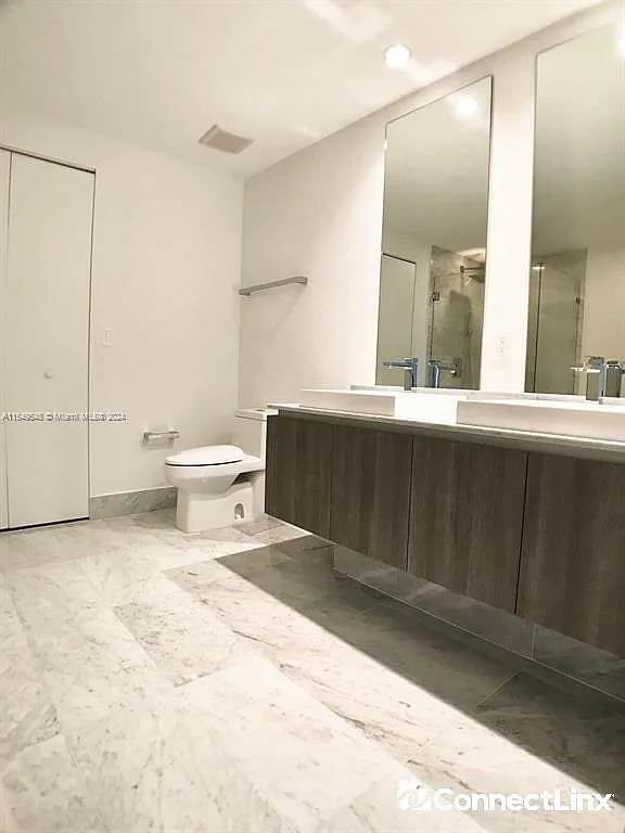 1 bed, 2.0 bath, $4,500 — Photo 4