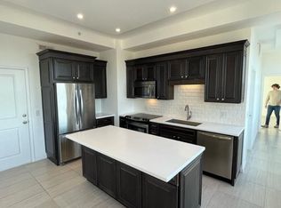 910 4th Ave SUITE 1201, Huntington, WV 25701