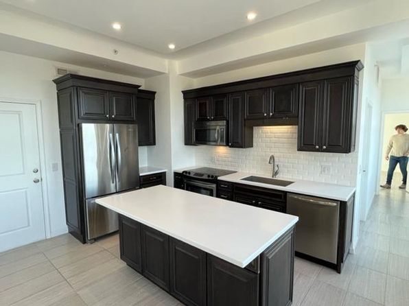 910 4th Ave Suite 1201