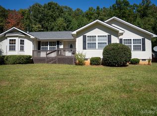 74 Chicory Dr, Marion, NC 28752