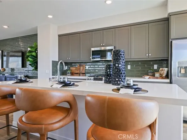 1673 W Lincoln Ave Unit 101, Anaheim, CA 92801