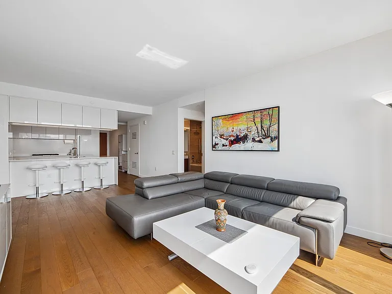 99 Hudson St #4506 — Photo 6