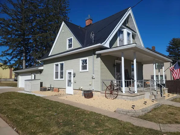 536 N Jefferson St, Lancaster, WI 53813