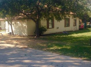 1005 Young St, Nocona, TX 76255
