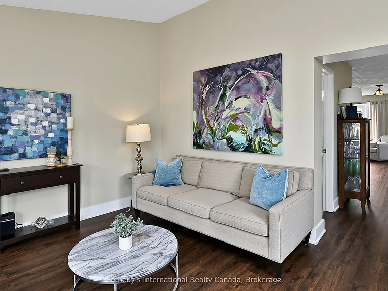 139 Lakeshore Rd E #10 — Photo 18