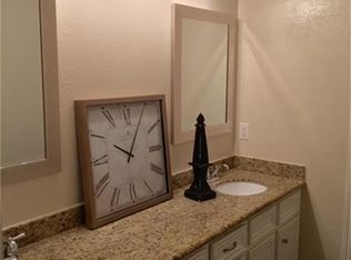 5305 Colmesneil St, Pearland, TX 77584