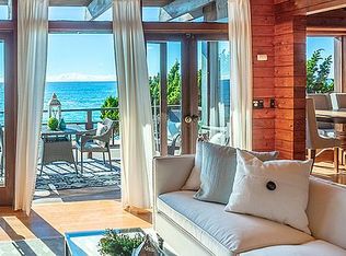 6611 Neptune Pl, La Jolla, CA 92037