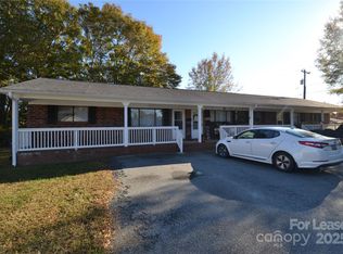 153 W College St, Stanley, NC 28164