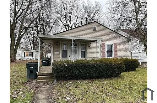 1906 S Rosemont Ave Photo 1