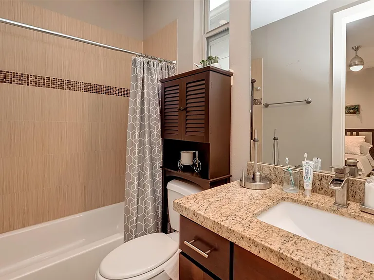 1537 Malone St — Photo 25