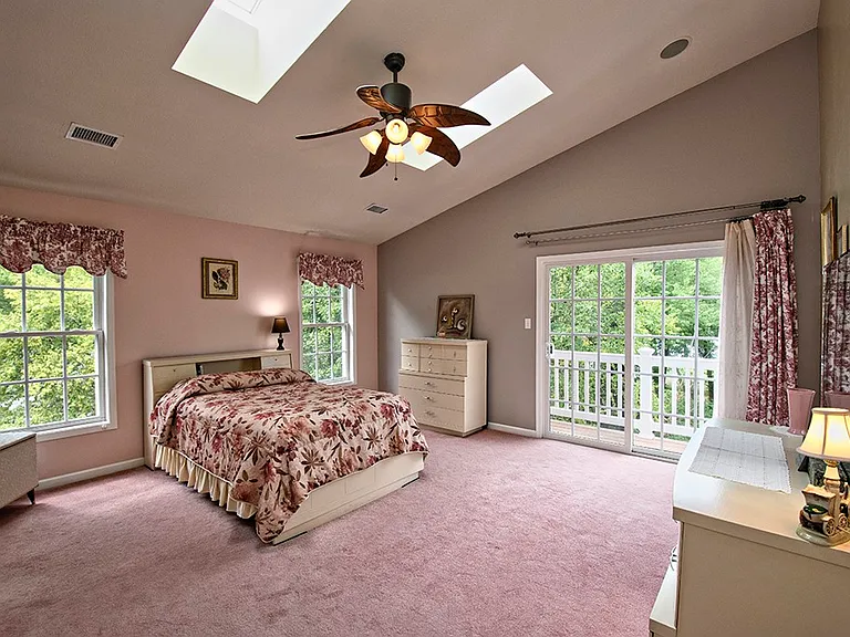 134 Chapel Harbor Dr — Photo 18