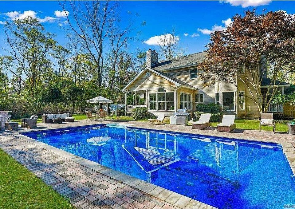 33 Evergreen Ave, East Moriches, NY 11940 Zillow