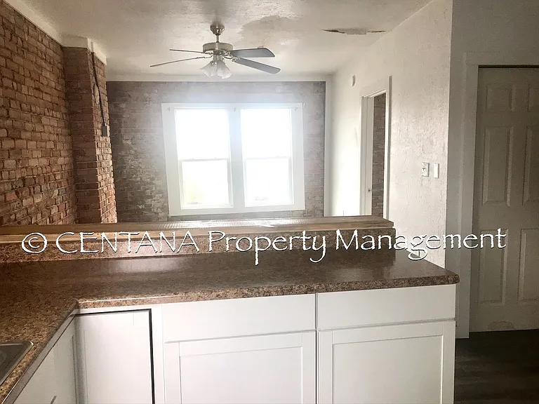 675 S Main St #A — Photo 5
