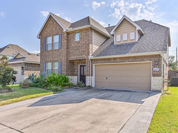 4605 Meadow Way Dr, Deer Park, TX 77536