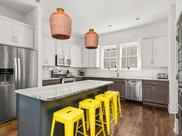 1027 E Trinity Ln APT 7, Nashville, TN 37216
