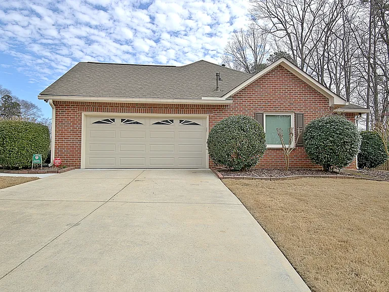 401 Tenterden Curv — Photo 49