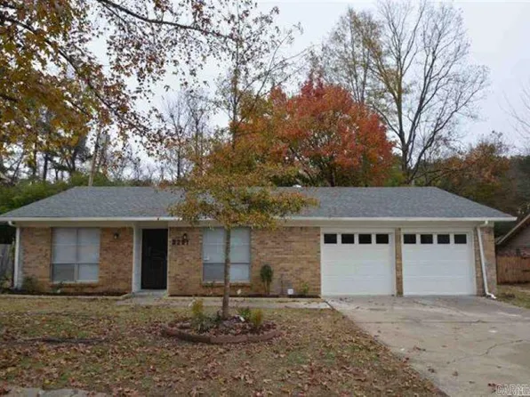 2221 Dorchester Dr, Little Rock, AR 72204