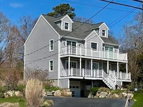 1467-1469 State Road, Plymouth, MA 02360