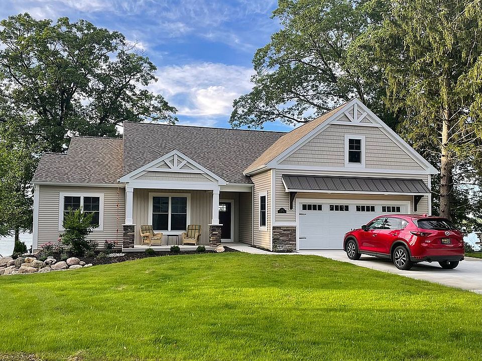 1st image of 2312 Catalpa Dr