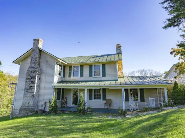 10 Todd Rd, Mount Sidney, VA 24467