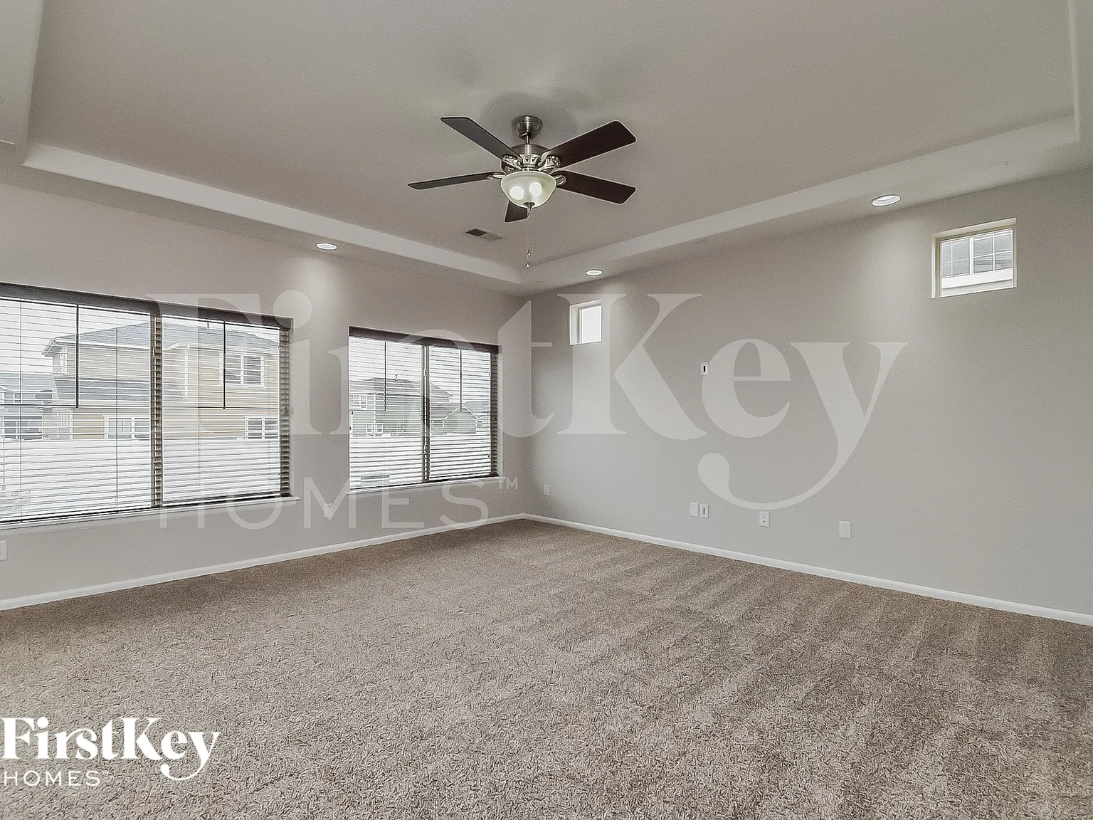 3 bed, 2.5 bath, 2272 sqft, $3,065 — Photo 3