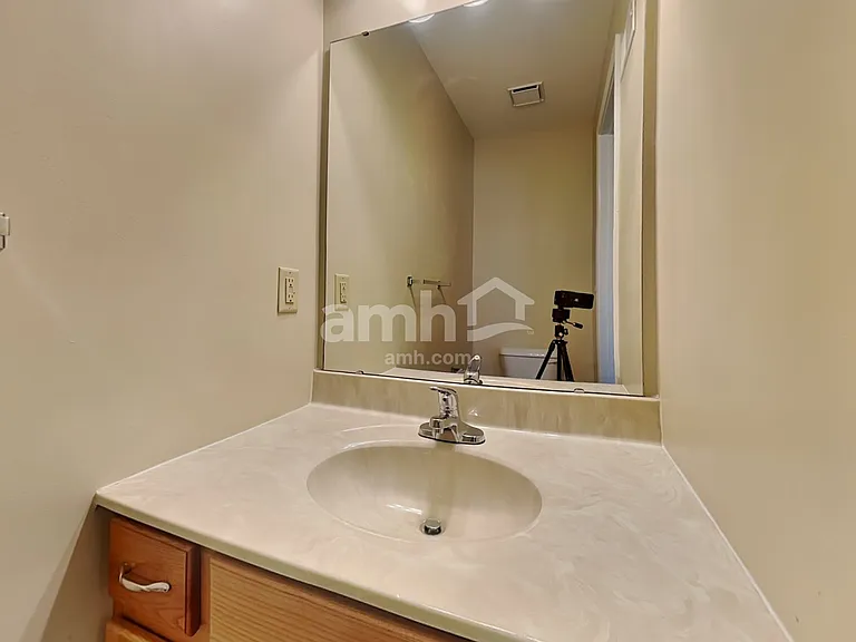 1837 Cantwell Ct — Photo 9