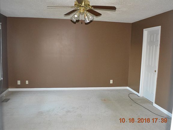 2nd image of 2648 Denver Ct