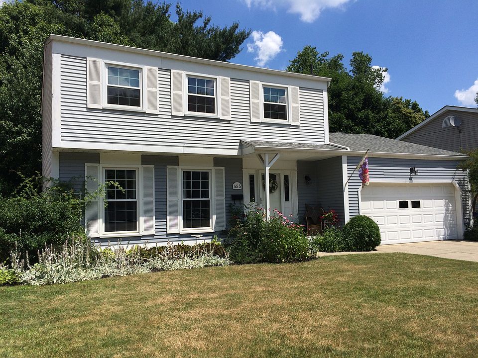 1st image of 555 Grant St