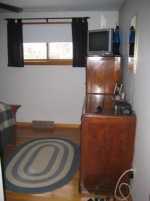 Master bedroom w/double closets