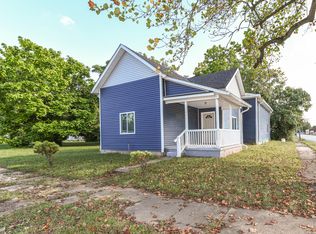 901 E 1st St, Muncie, IN 47302