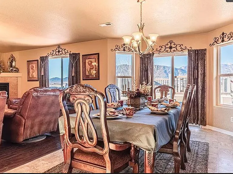 2342 Spring Blossom Dr — Photo 4