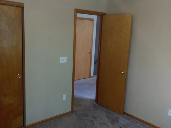 4914 E 101st Ct, Thornton, CO 80229