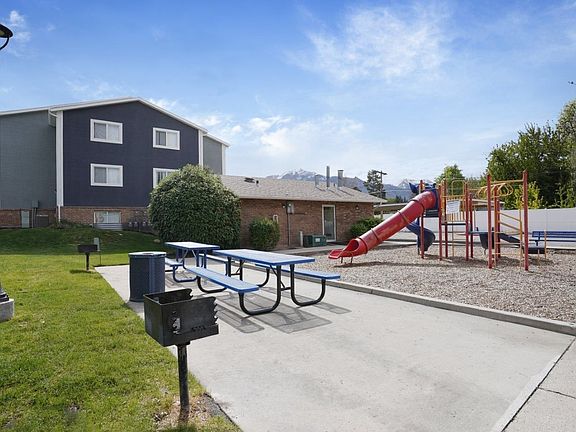 3rd image of 1794 E Hidden Meadows Dr #5I