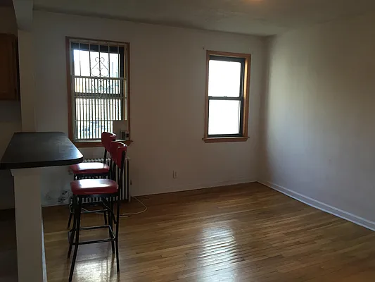 Rented by HFF Realty LLC | media 16