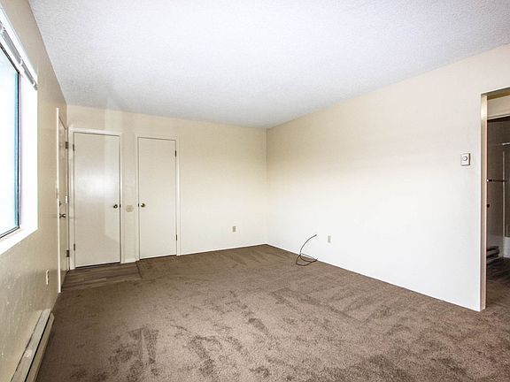 3rd image of 601 Campbell St APT 3